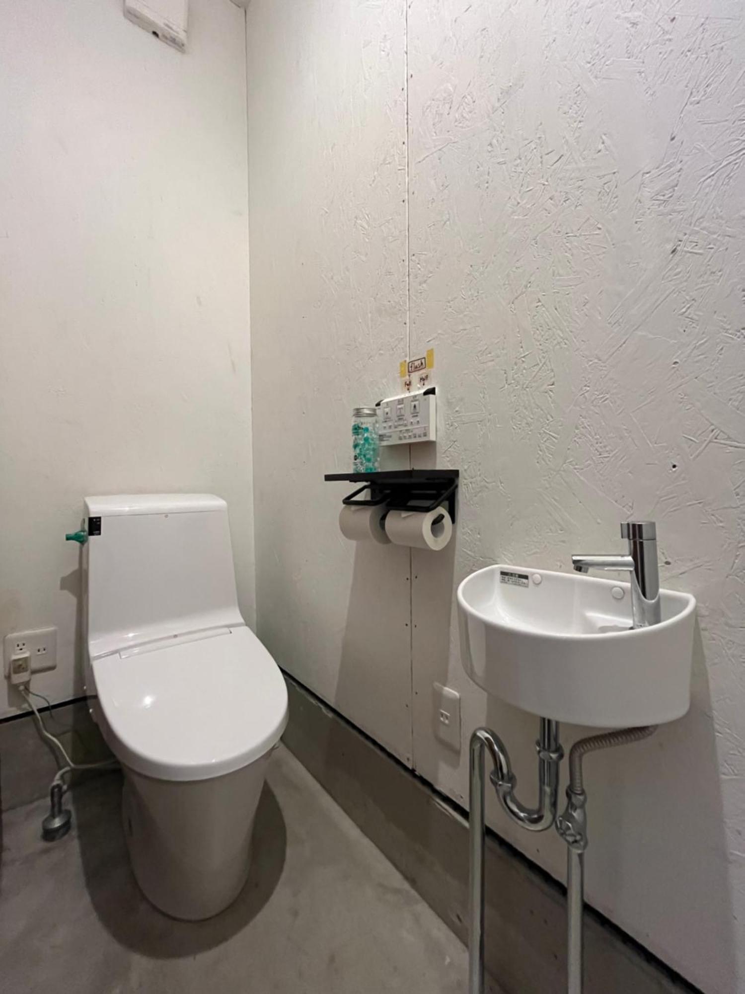 Guesthouse Shirakawa-Go Inn Экстерьер фото
